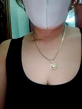 Annii68 online show from December 19, 5:43 am