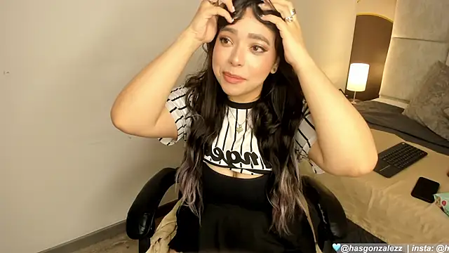 Has gonzalez online show from April 17, 4:15 am