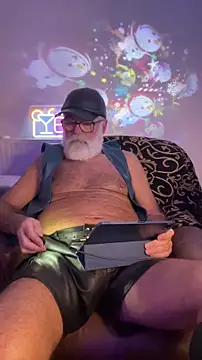 LeatherSdaddy online show from December 16, 2:49 am