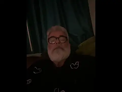 LeatherSdaddy online show from January 7, 9:31 pm