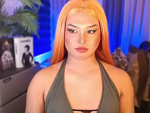 Snapshot of UrGoddess_Sofia chatting on February 9, 5:44 pm UrGoddess Sofia online show from February 9, 5:44 pm