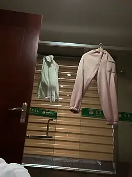 oo-shanshan online show from February 15, 11:25 pm