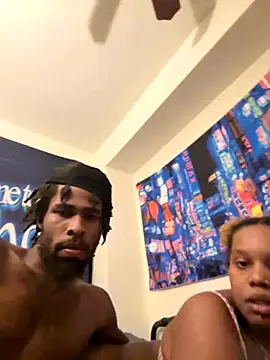 wearefreaks08 online show from December 4, 10:42 pm