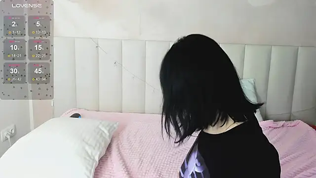 Lina Moony online show from January 11, 2:07 am