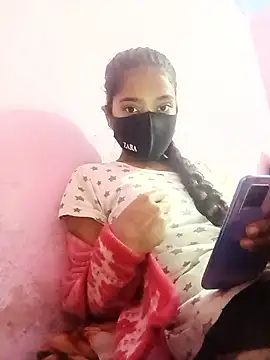 Snapshot of Riya_917 chatting on January 8, 6:58 pm Riya 917 online show from January 8, 6:58 pm