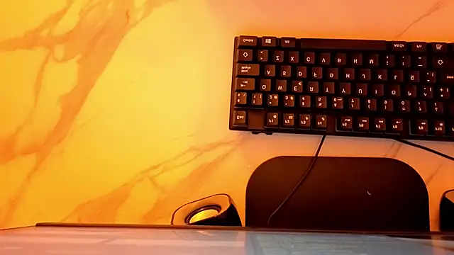 Snapshot of Juliana_Tx chatting on November 16, 3:00 am Juliana Tx online show from November 16, 3:00 am