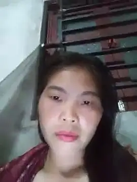 Snapshot of chim-yen chatting on November 14, 1:15 pm chim-yen online show from November 14, 1:15 pm