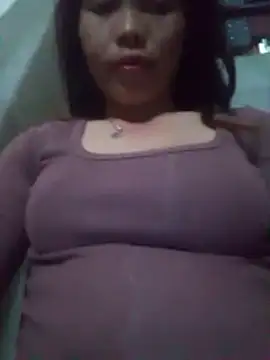 Snapshot of chim-yen chatting on November 13, 1:04 pm chim-yen online show from November 13, 1:04 pm