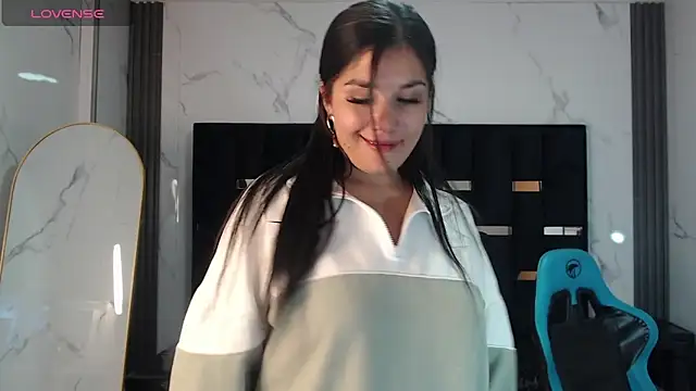 Violetta jhonson a online show from February 3, 6:22 am