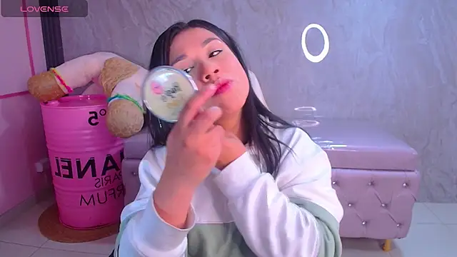 Violetta jhonson a online show from December 23, 3:50 am