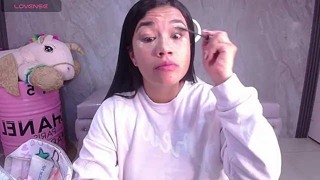 Violetta jhonson a online show from November 20, 3:29 am