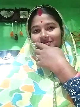 Hotty medam online show from November 11, 1:50 pm