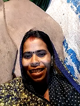 Snapshot of Neetujk chatting on November 27, 4:40 pm Neetujk online show from November 27, 4:40 pm