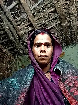 Snapshot of Neetujk chatting on January 11, 4:58 pm Neetujk online show from January 11, 4:58 pm