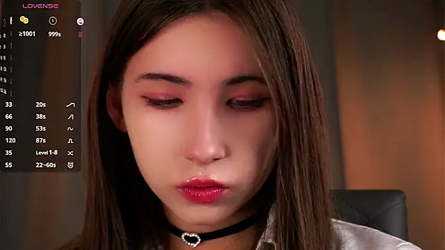 NanceeWestaway online show from December 15, 5:52 pm