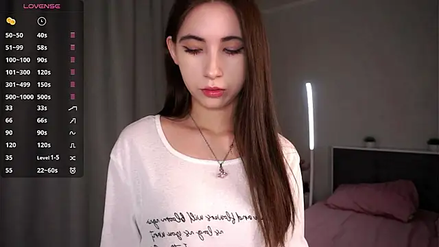 NanceeWestaway online show from March 8, 4:54 pm