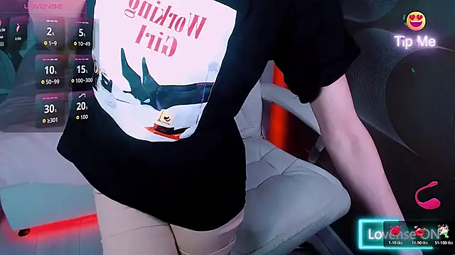 Vanilla-Dream online show from November 13, 7:34 am