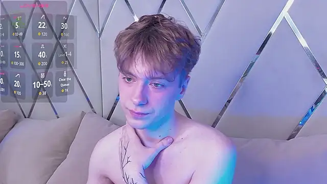 Snapshot of Paul_Holt chatting on January 7, 8:58 pm Paul Holt online show from January 7, 8:58 pm