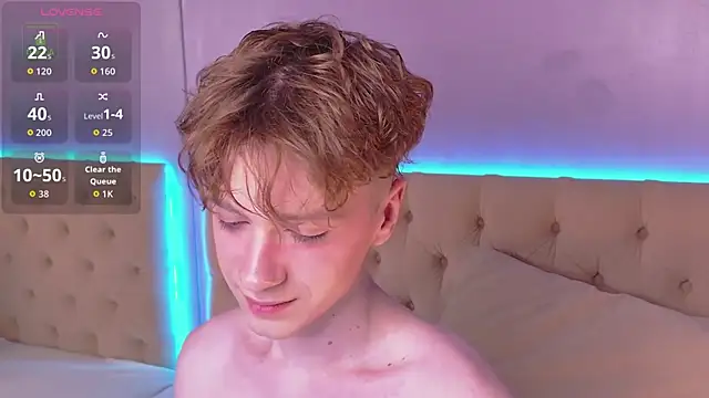 Snapshot of Paul_Holt chatting on January 11, 8:38 pm Paul Holt online show from January 11, 8:38 pm