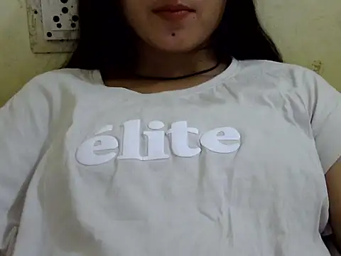 Anika Singh online show from April 3, 3:07 pm