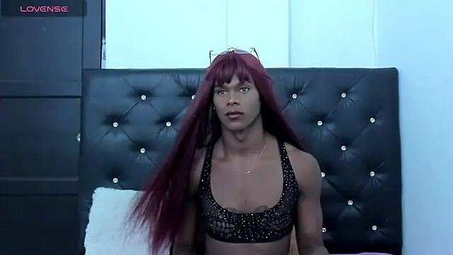 Amanda Fox  online show from November 28, 5:13 pm