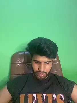 Snapshot of hotyyyyjonny chatting on June 2, 3:56 pm hotyyyyjonny online show from June 2, 3:56 pm