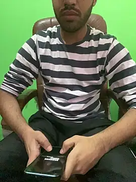 hotyyyyjonny online show from May 9, 3:10 am