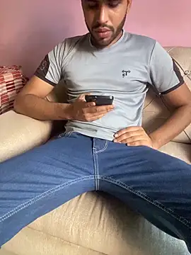hotyyyyjonny online show from May 22, 4:10 am