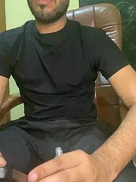 hotyyyyjonny online show from April 16, 3:57 pm