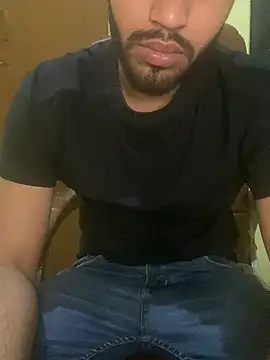 hotyyyyjonny online show from April 21, 4:30 am