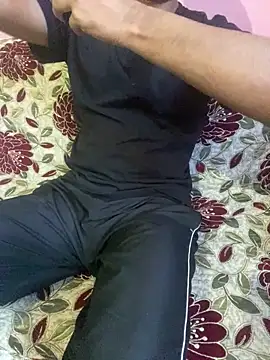 hotyyyyjonny online show from May 4, 5:11 am