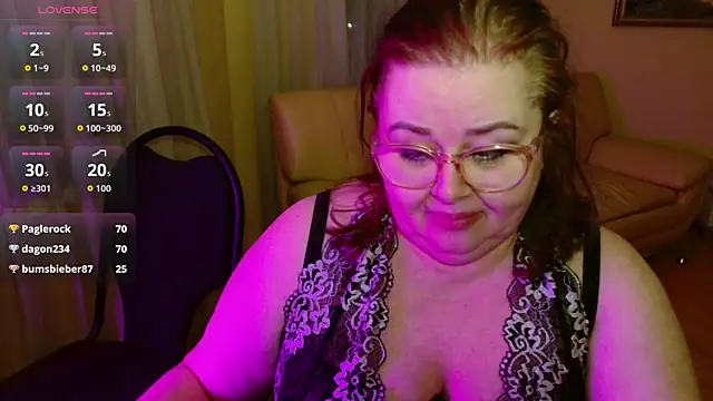 Natali-Gucci online show from February 12, 11:37 pm