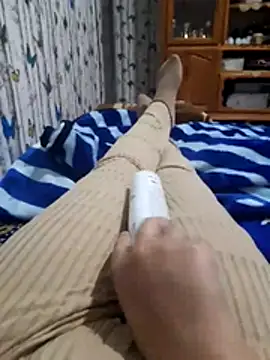 Tota sexi online show from February 13, 8:14 am