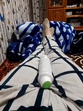 Tota sexi online show from February 9, 9:07 am