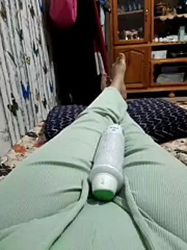 Tota sexi online show from April 14, 9:20 pm