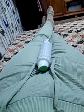 Tota sexi online show from April 15, 9:26 am