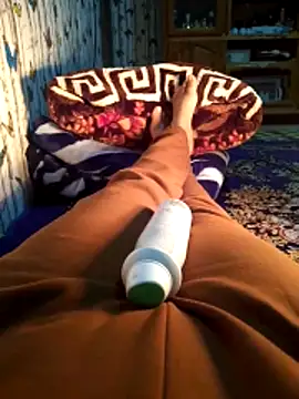 Tota sexi online show from January 7, 1:05 pm