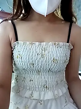 LynkLyy2k online show from November 14, 4:49 am