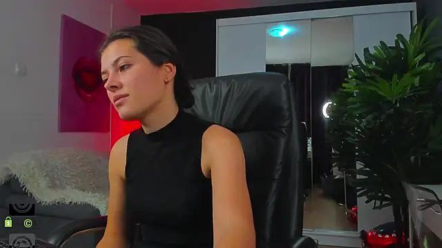 anna firee online show from January 10, 9:04 am