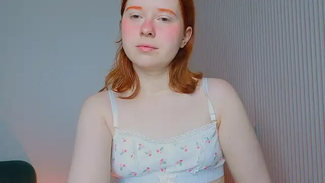 Snapshot of Erica_angel chatting on June 28, 5:14 am Erica angel online show from June 28, 5:14 am