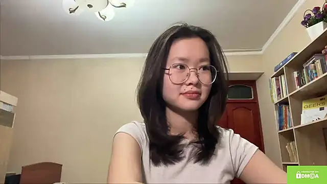 Snapshot of HuldaKye chatting on January 11, 1:07 pm HuldaKye online show from January 11, 1:07 pm