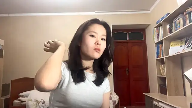 Snapshot of HuldaKye chatting on January 15, 2:31 pm HuldaKye online show from January 15, 2:31 pm