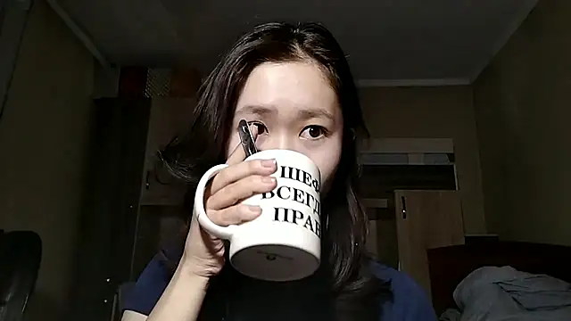 Snapshot of HuldaKye chatting on November 22, 1:21 pm HuldaKye online show from November 22, 1:21 pm