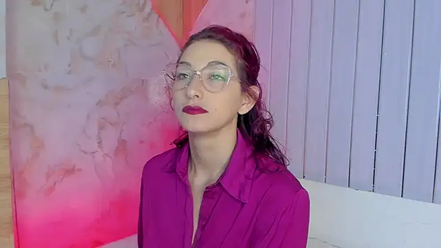 Snapshot of kirakay1 chatting on March 8, 1:03 pm kirakay1 online show from March 8, 1:03 pm