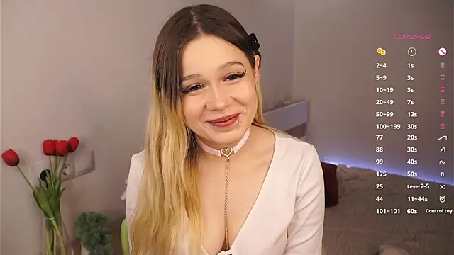 Love audirs6 online show from April 7, 11:17 pm