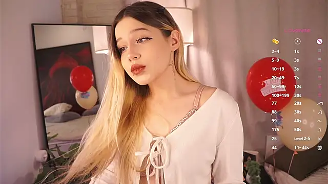 Love audirs6 online show from March 8, 1:14 pm