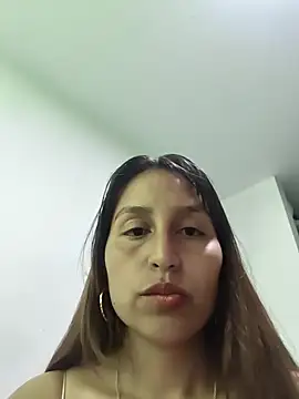 IsabellaaSwann online show from November 14, 12:20 pm