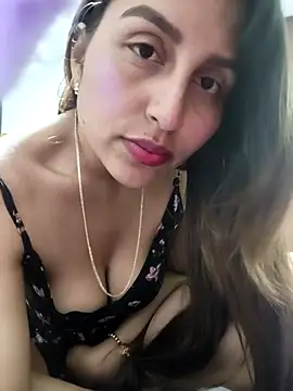 IsabellaaSwann online show from November 23, 2:43 am