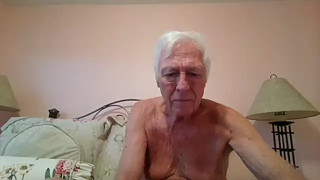 Snapshot of capttp chatting on December 2, 3:58 pm capttp online show from December 2, 3:58 pm