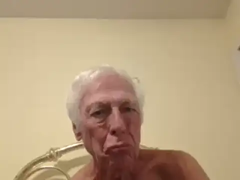 Snapshot of capttp chatting on October 24, 2:43 am capttp online show from October 24, 2:43 am